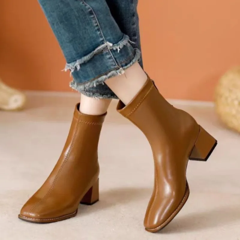 

Skinny Boots Autumn New Square Toe Spliced Rear Zipper Anti-Slip Wear-Resistant Block Heel Short Boots