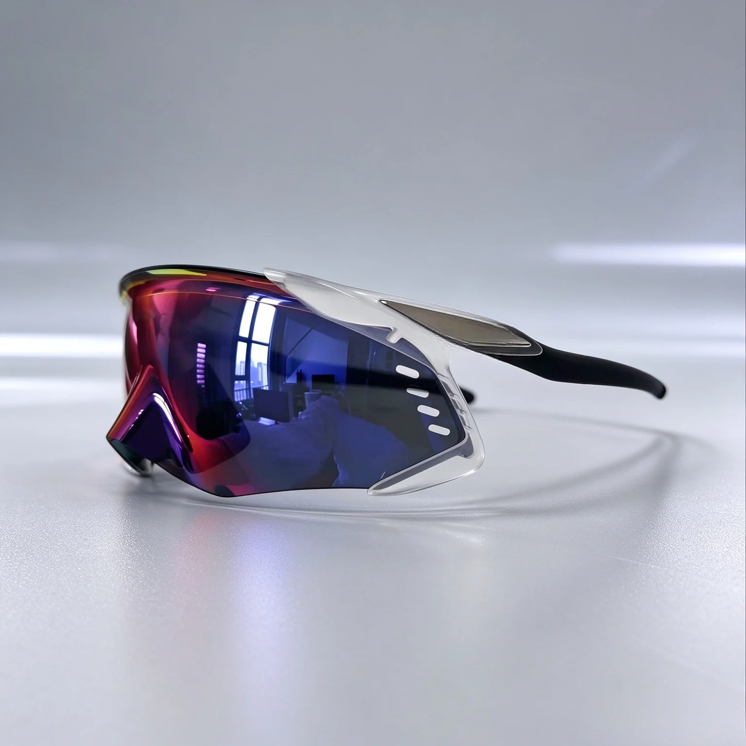Luxury Brand   Photochromic Cycling Glasses - All-Weather Day Night Sunglasses UV400 for Men Women9501
