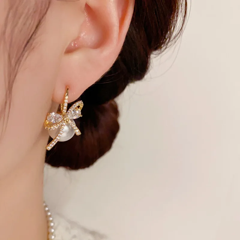 Korean Style Micro Inlaid Zircon Bow Pearl Two Wear Style Fashionable Simple Light Luxury High-end Earrings for Women Jewelry