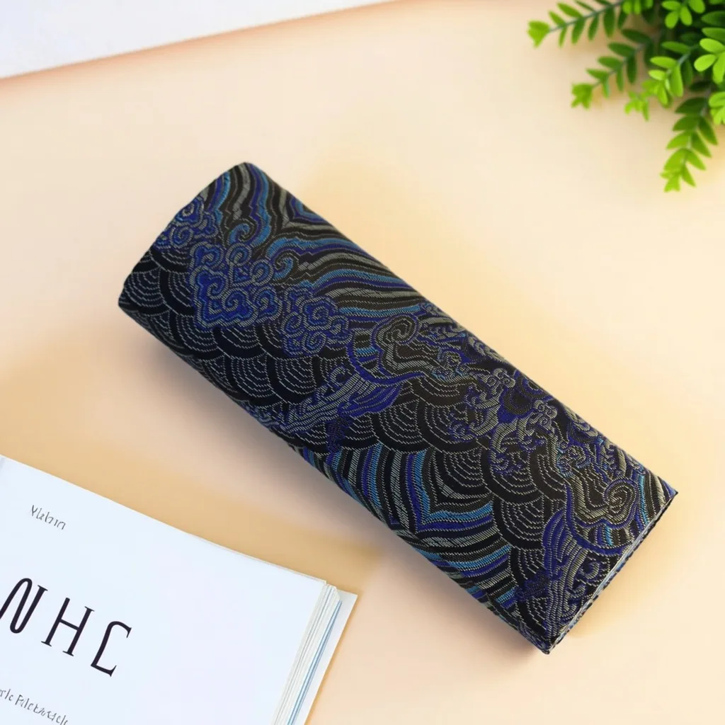 Iron Eyewear Case Unique Pattern Glasses Box Embroidered Eyeglass Holder Chinese  Eyeglass Case For Outdoor Travel Daily