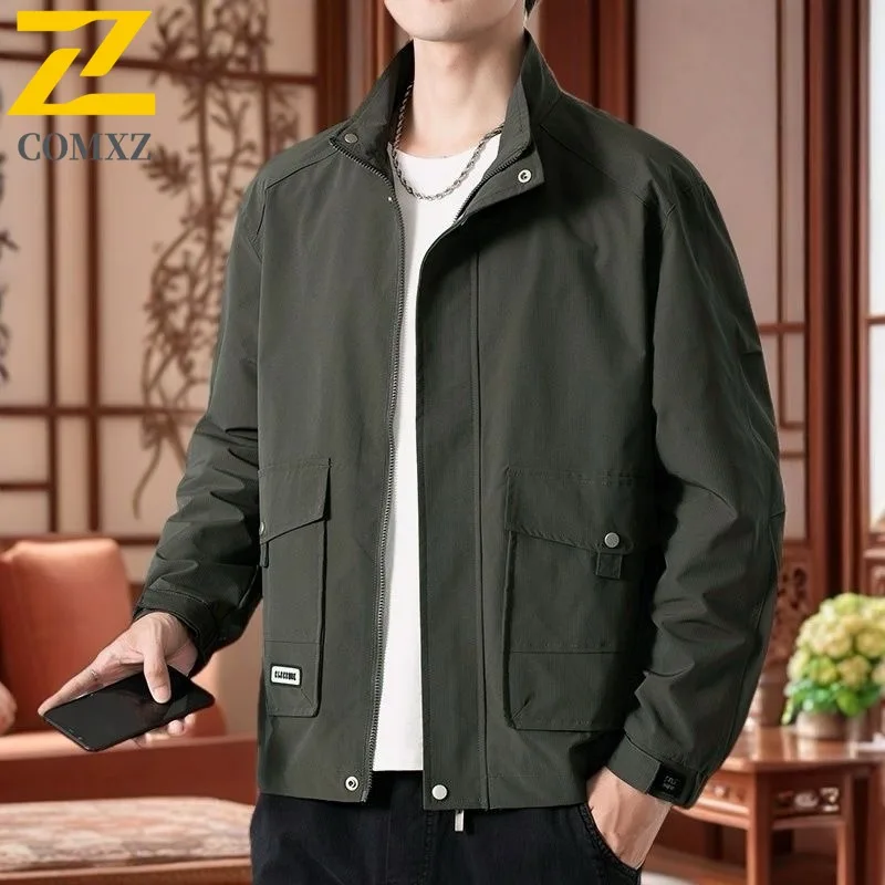 

Men Outdoor Casual Sports Jacket American Style Water-Resistant Windbreaker Loose Fit Spring Autumn Parka Lightweight Streetwear