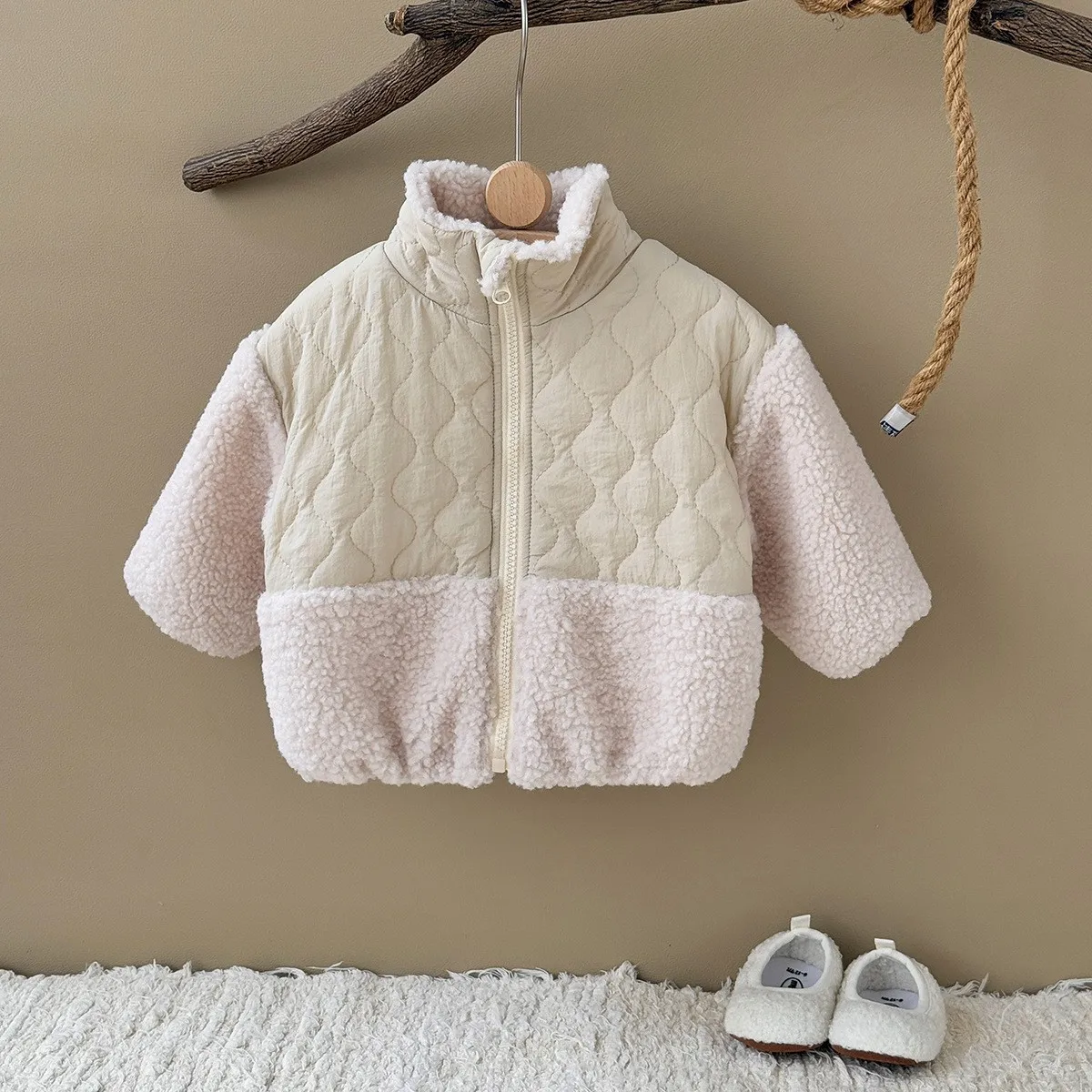 2026 Autumn and Winter New Children's Lamb Wool Splicing Cotton Clothes Thickened Thermal Stand-up Collar Zipper Jacket