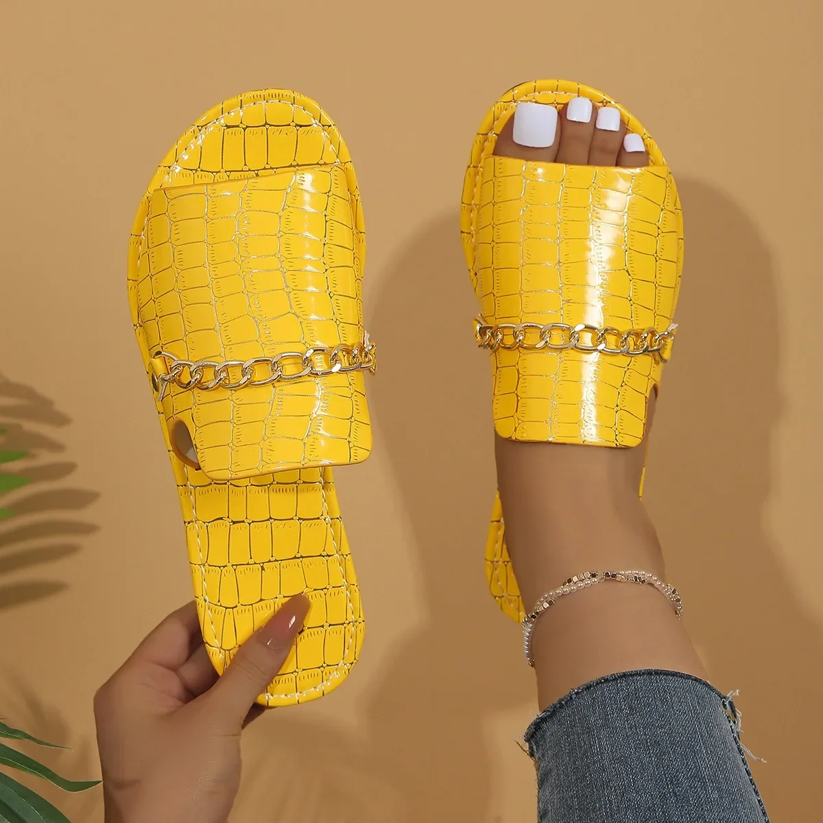 Women Flat Slippers 2024 New Plus Size Open-toed Flip flops Flat Sandals Shoes for Women Chanclas Mujer Zapatos De Mujer Slides