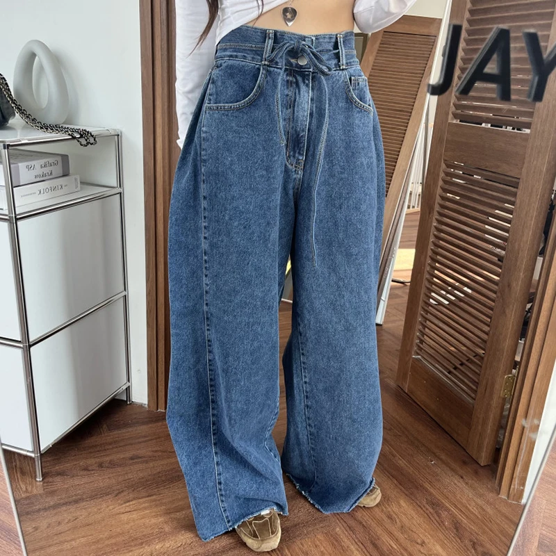 Vintage Women's Wide Leg Jeans High Waist Two-button Compresses Pleated Denim Pants with Frayed Edges BF Jeans Female 2026 New
