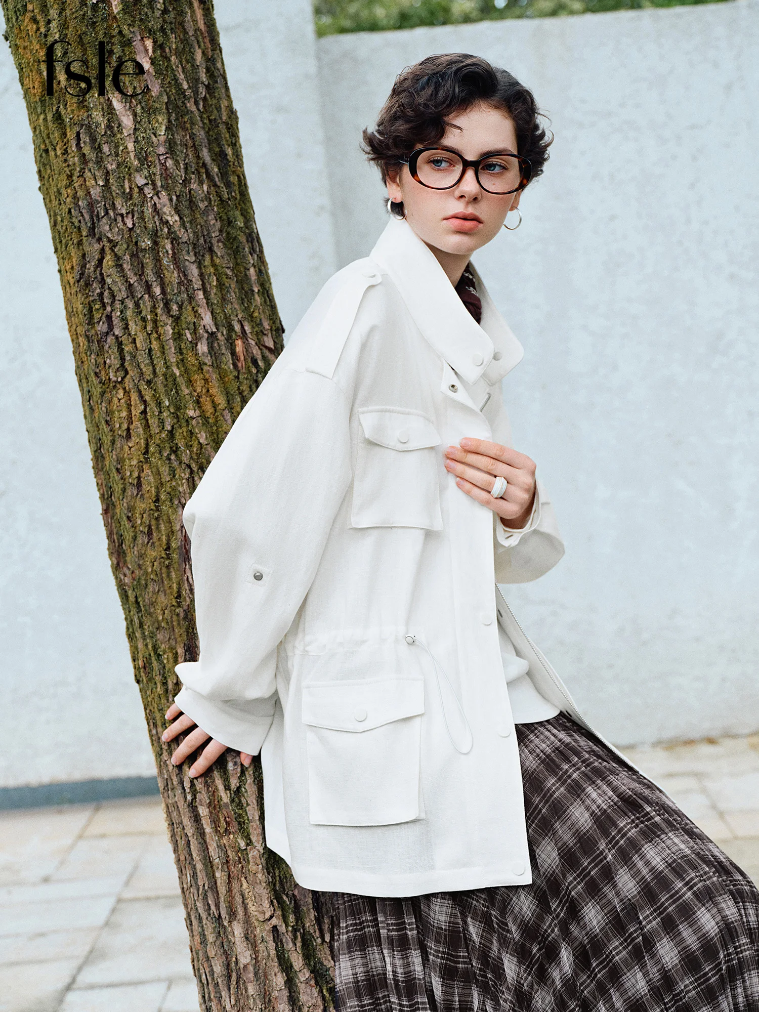 FSLE White Loose-fitting Stand-collar Workwear-style Drawstring Waist Short Jackets Women New Spring 2026 Style Straight Coats
