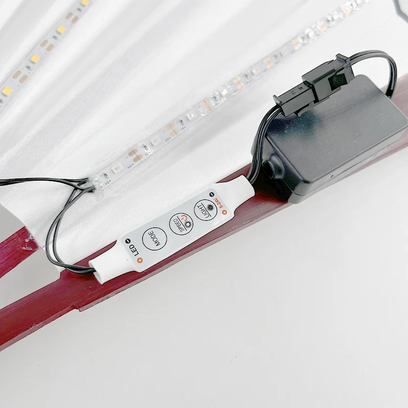 10/13 Zoll Leuchtender Handfaltfächer Hochzeitsgeschenke Fächer mit LED-Lichtern Verschiedene Stile Leuchtende Festival-Fächer Bar-Requisiten – Detail 20