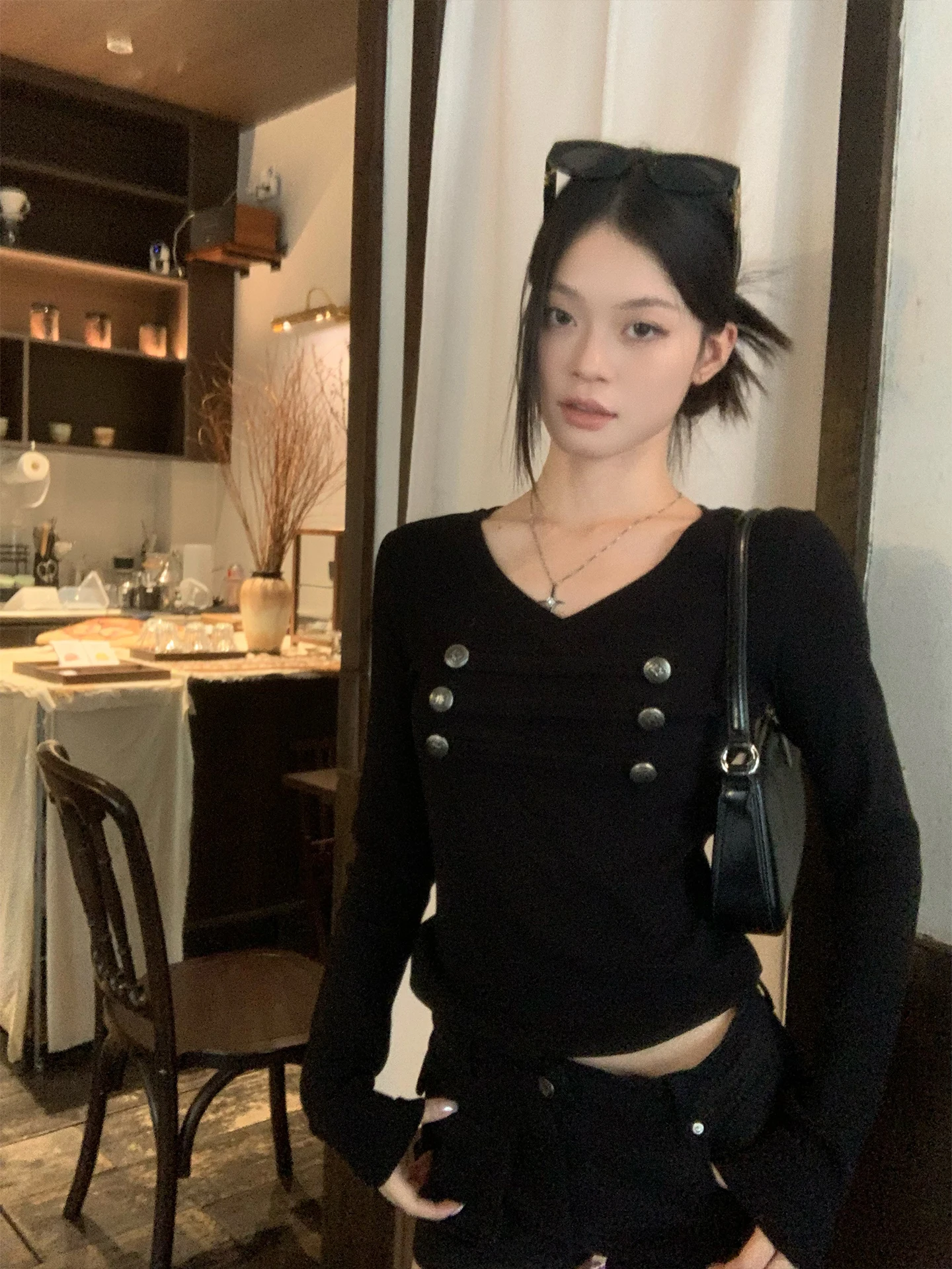 Slim Fit Long Sleeve V-Neck Base Shirt Women's Inner Wear T-Shirt Fall New Style Versatile Suits Commute Wind Resistant