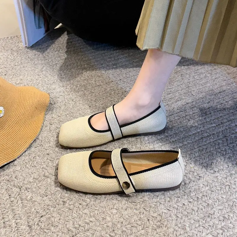 

2026 Spring Summer Women Soft Sole Flat Shoes Breathable Knit Slip On Comfortable Casual Loafer Bobble Stitch Design