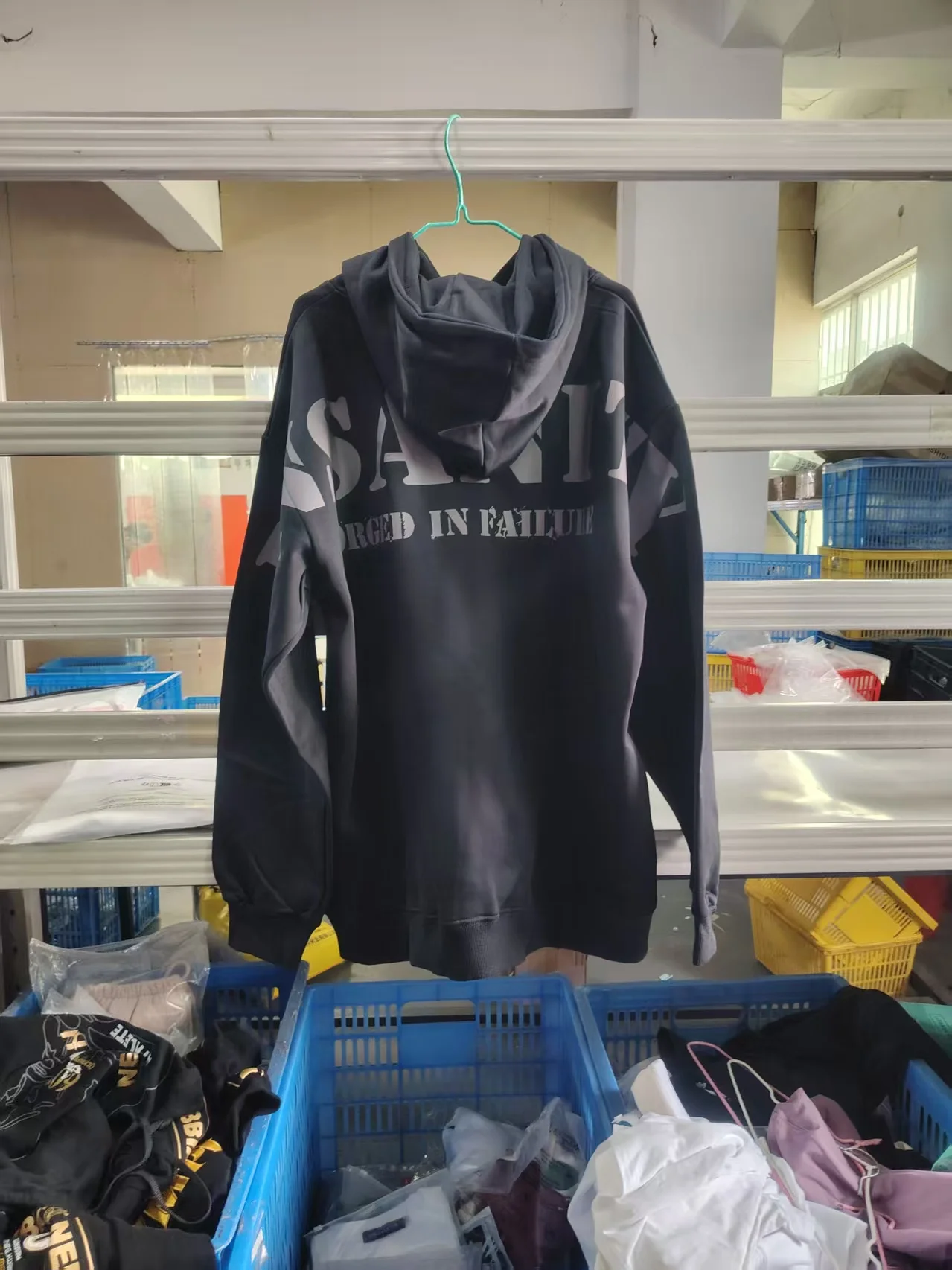 Thumbnail 4 - #29 Mens Zip Up Hoodies Comparison Guide