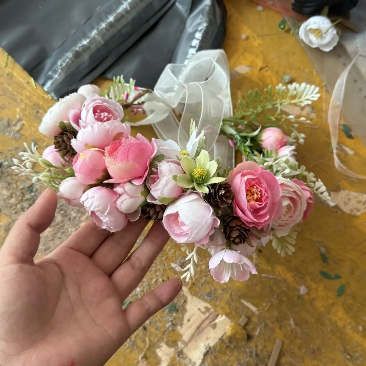 Artificial Pink White Flower Wreath Boho Bridal Headpiece For Wedding Birthday Party Photo Prop Home Wall Door Decor Garland