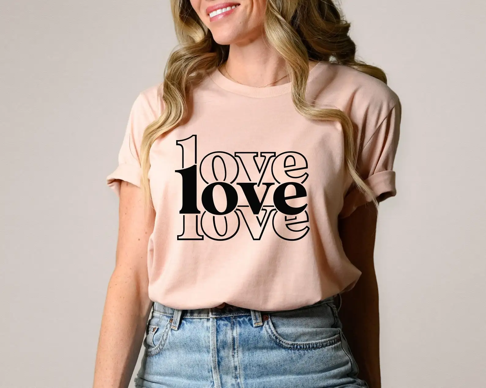 

Любимая футболка, популярный подарок ко Дню Святого Валентина для нее