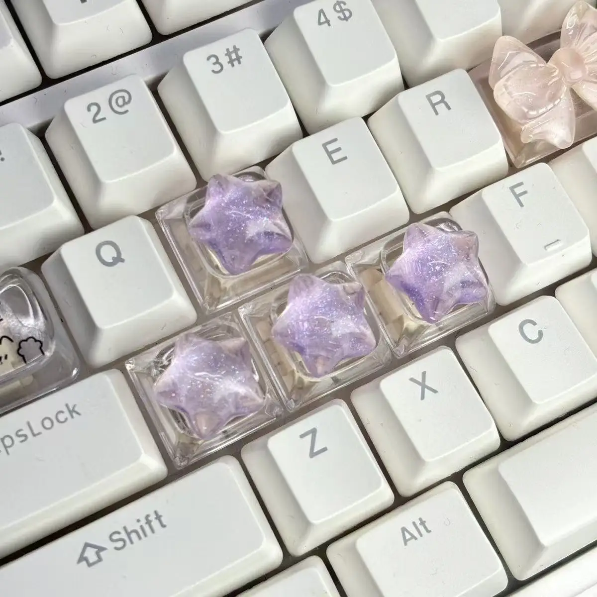 4PC Personalized Light-transmitting Star Fine Glitter Keycaps Transparent Cute Three-dimensional Resin Cross Mechanical Keyboard