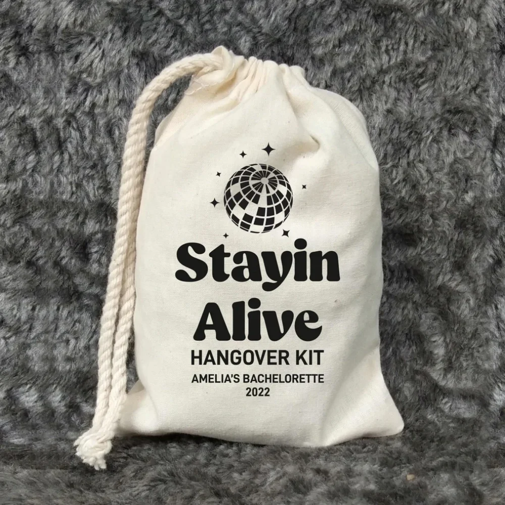 25 pezzi Retro Stayin Alive Hangover Kit-Disco Bachelorette Party Hangover Kit Bomboniere-Las Vegas Survival Kit-Flower Power Hippie