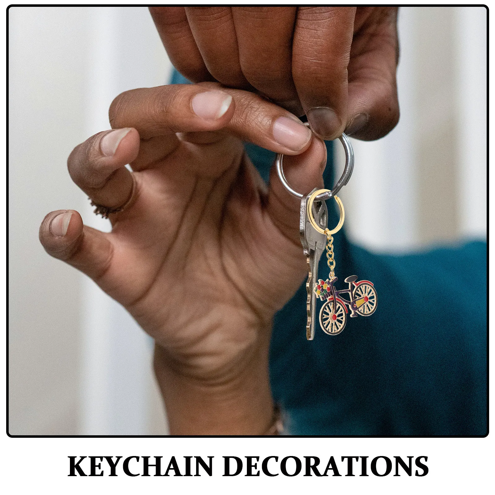 5Pcs Bicycle Keychain Colorful Alloy Mini Bike Pendants for Backpack Bag Charm Vintage Cycling Sports Accessories