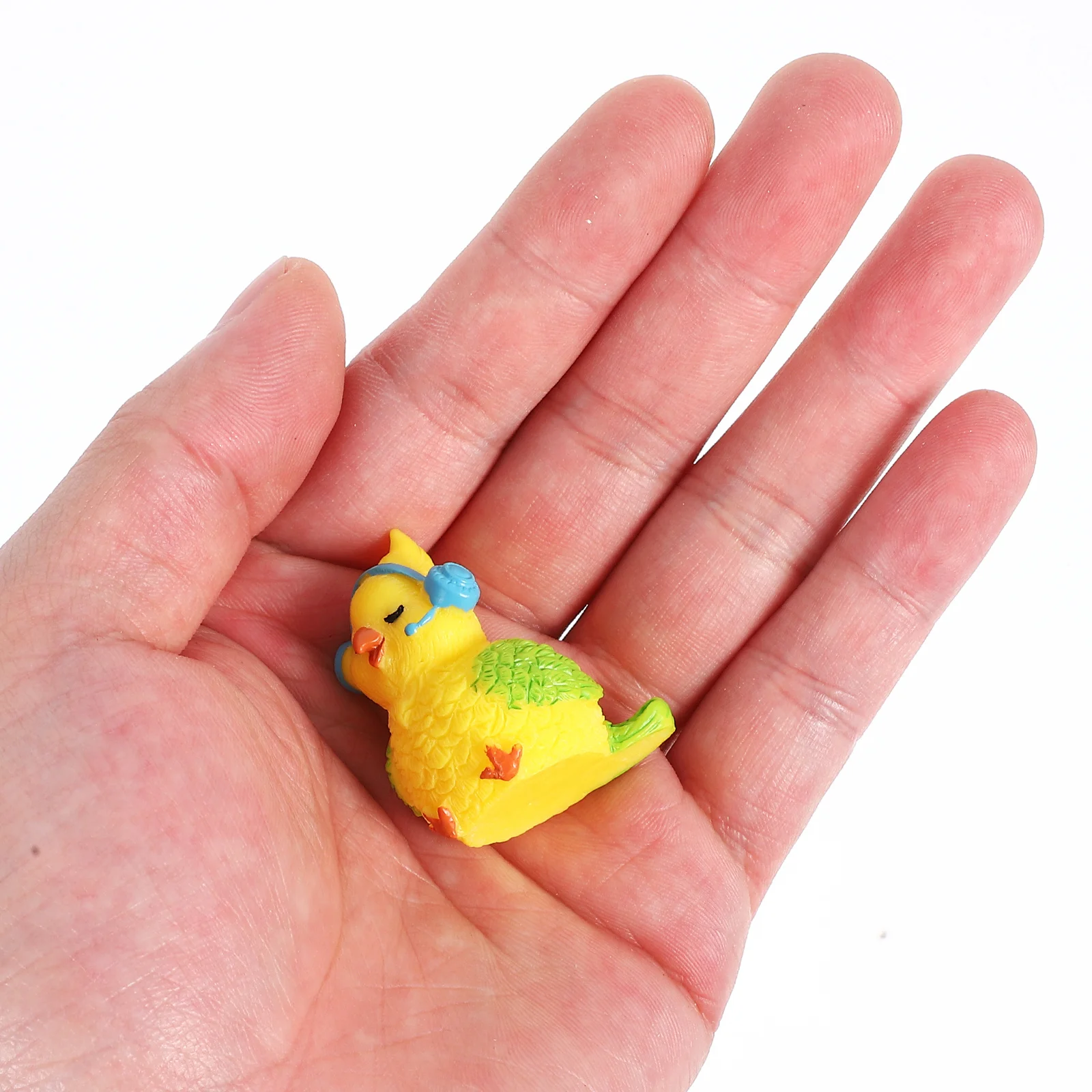 

3Pcs Parrot Micro Landscape Resin Small Bird Garden Ornament Desktop Decoration Office Home Decor Bird Chew Toys