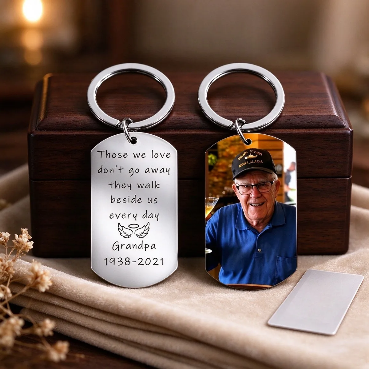 Customized photo key chain, people we love will not leave, souvenir, unique sympathy gift, photo souvenir, in memory of grandpa.