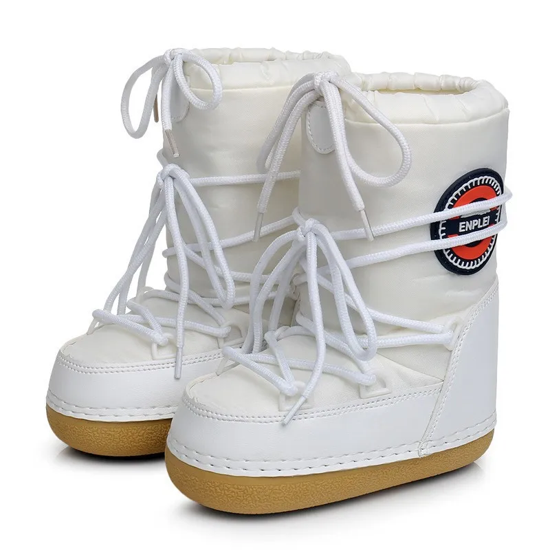 Botas de nieve de invierno para mujer, botas de esquí con plataforma plana, de media pantorrilla, con cordones, peludas y suaves, con botas blancas de esquí espaciales.