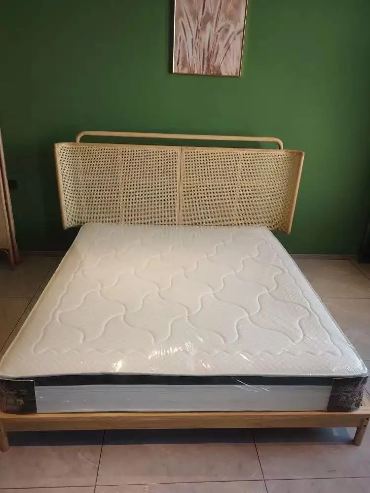 

Rattan bed Solid wood bedeters Log color Simple modern 1.5 Nordic