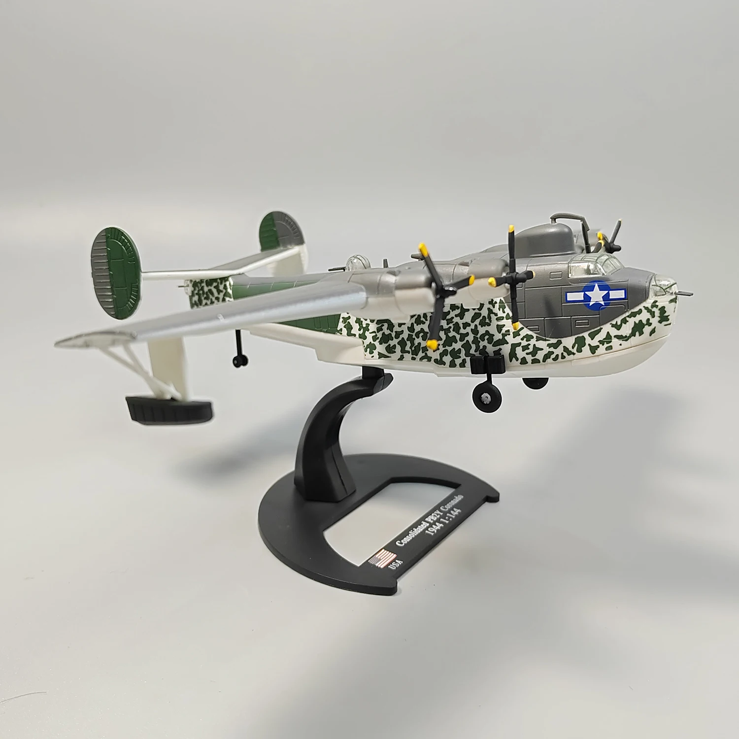 1:144 Scale America PB2Y Coronado Seaplane Rescue Plane Model Diecast Alloy Classics Toys Souvenir Ornament Gifts Static Display