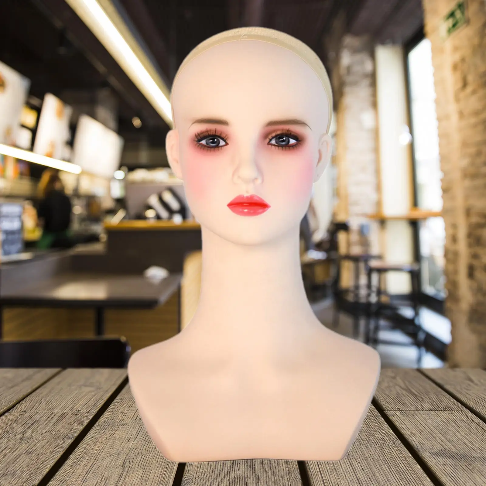 رأس عارضة أزياء للتجميل مع قبعة شعر مستعار، تمثال نصفي مجوهرات متعدد الأغراض مع حامل رأس شعر مستعار للمكياج لقلادة النظارات الشمسية