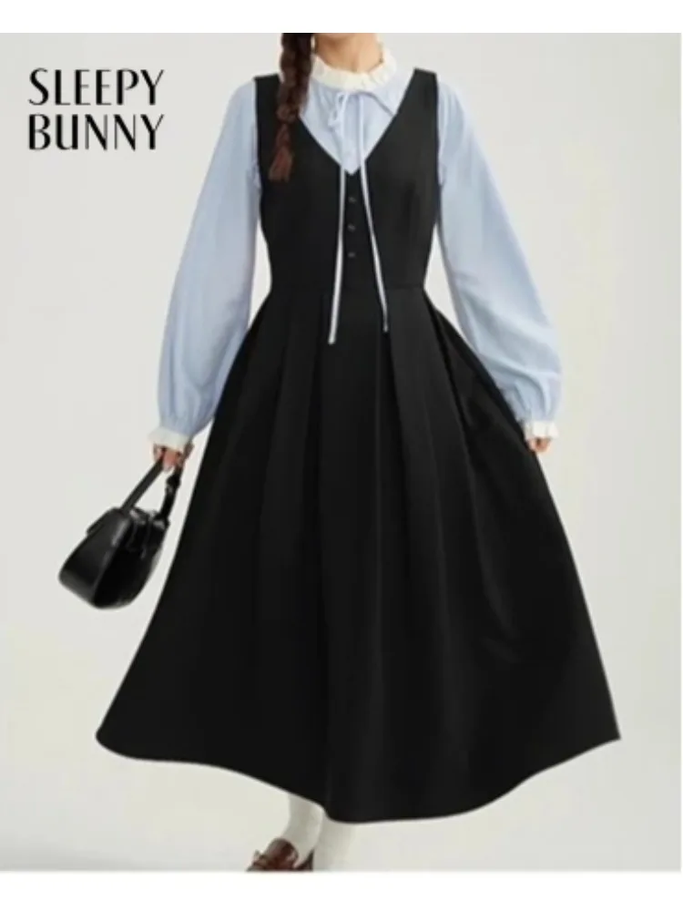 

Women Black Sleeveless Dress Lady Elegant V-Neck Midi A-Line Dress Design Slim Waist Feminine Classic Chic Outfit Daily Fashion