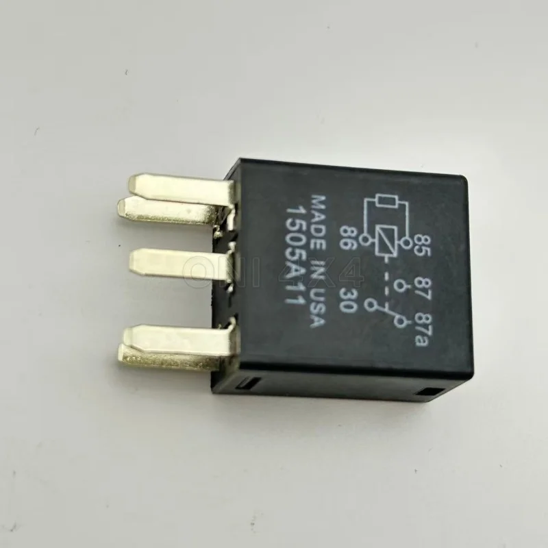 Bombardier relays are suitable for Can-Am Outland 400 500 650 800R Renegade 500 800R 800 EFI 800XT 400EFI 650STD 650 EFI 500 EFI