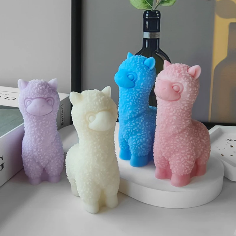 Creative Alpaca Shape Candle Mold Photo Props Mold DIY Aromatherapy Animals Candle Home Decoration Molds Small Ornaments