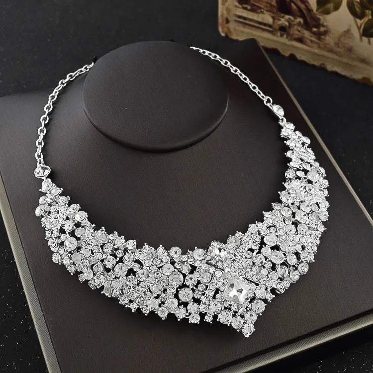 2023 Rhinestone necklace accessories