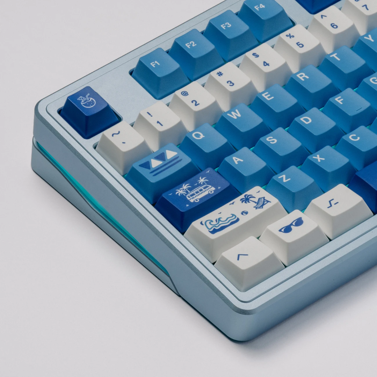 Mintcaps Surfing Theme PBT Dye Sub Keycaps Cherry Profile Blue White Custom Keycap Set For MX Mechanical Keyboard