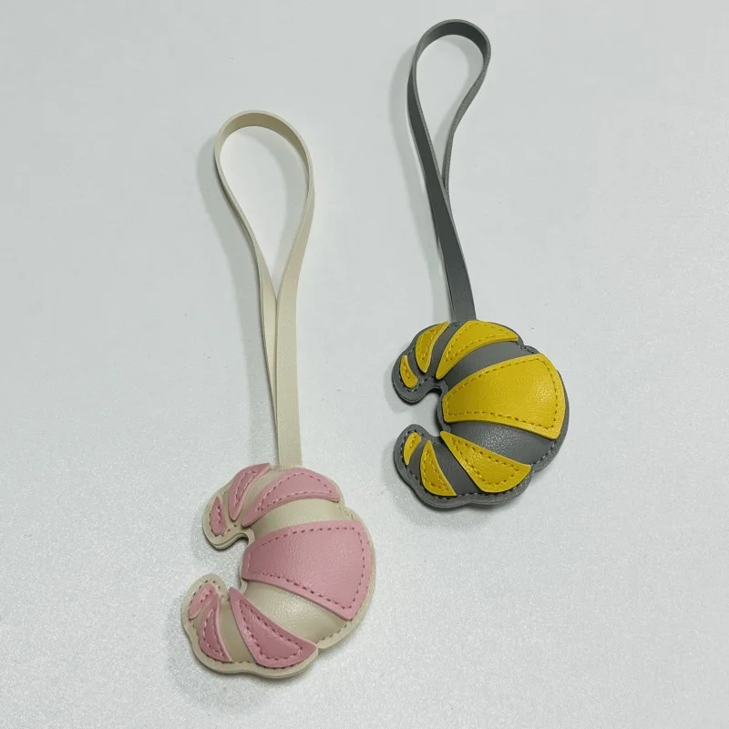 جديد الإبداعية الكرواسون المفاتيح الجلود الخبز شكل حقيبة يد حقيبة ساعي حقيبة تحت الإبط قلادة إكسسوارات الأمتعة سيارة الداخلية