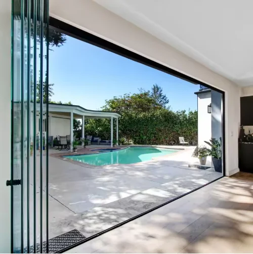 Durable Aluminum Folding Door Modern Slim Frame Weatherproof Sound Insulation Double Glazed Bi Folding Door
