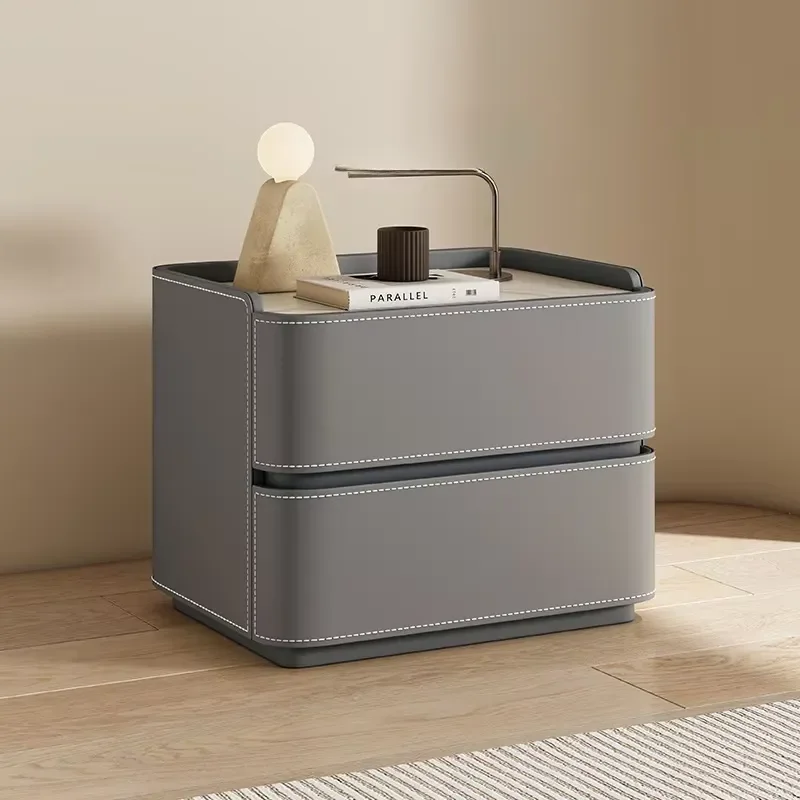 Modern Minimalist Solid Wood Bedside Table Creative Small Coffee Table High-End Accessible Nightstands for Bedroom
