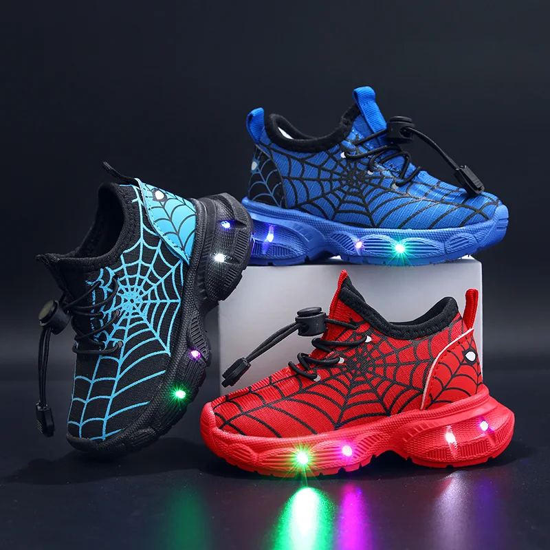 Scarpe leggere a Led per bambini Disney Fashion Aoger Spiderman Boys Sneakers Girls Cartton scarpe Casual scarpe sportive per bambini traspiranti