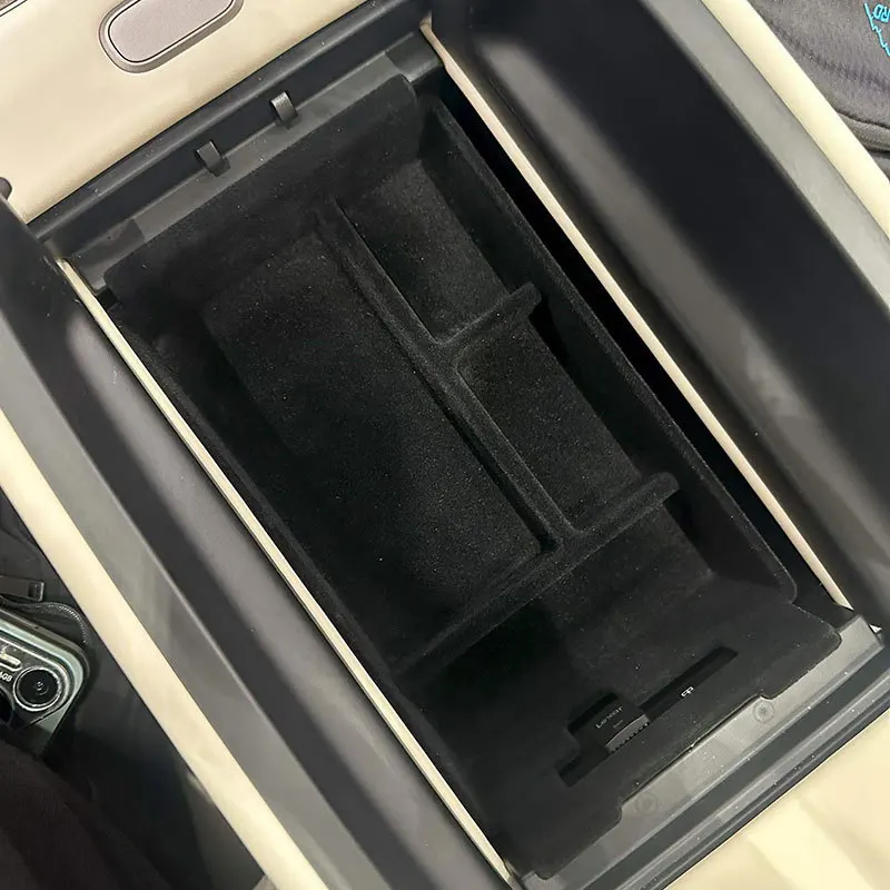 

Suitable for 2025 ideal i6 central control armrest box storage box Leading ideal i6 automotive supplies