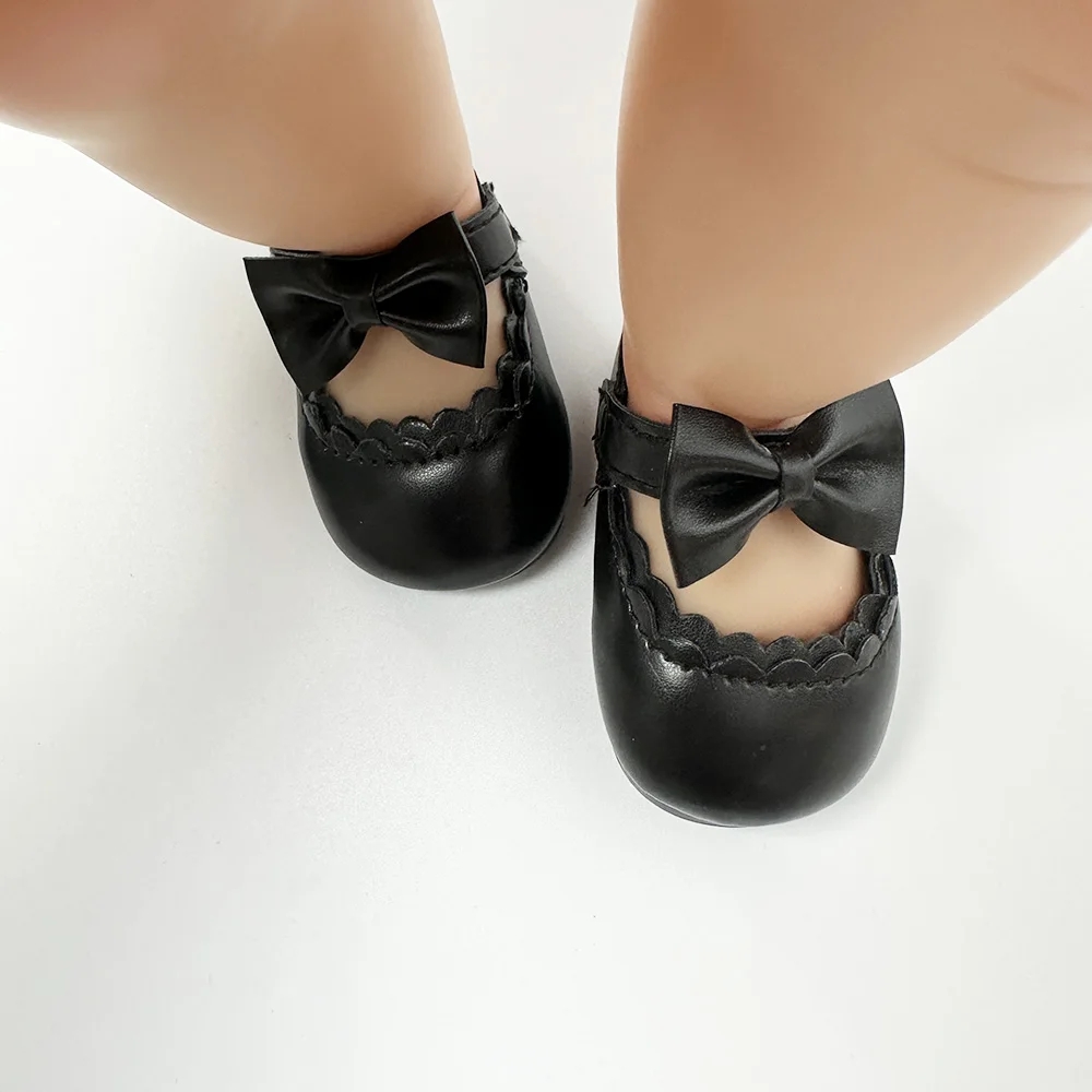 Sepatu boneka bayi baru lahir, sepatu boneka Amerika warna hitam, aksesori anak Perempuan ujung bulat 55cm 22 inci