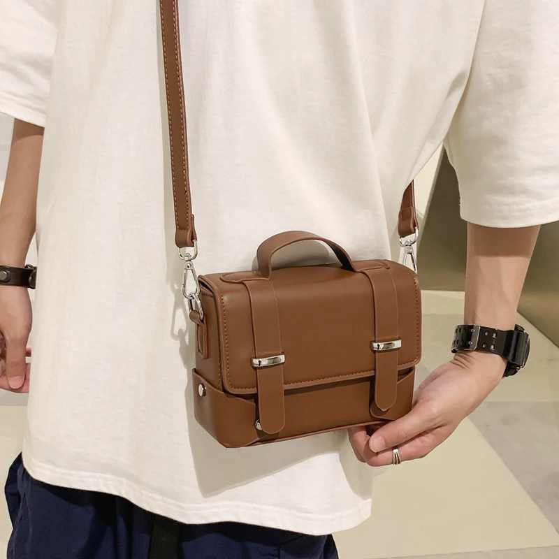 

1pcs Crossbody bag Men's Shoulder Bag Fashionable Male PU Leather Crossbody Bags Small Flip Style Messenger Bag for Handbag