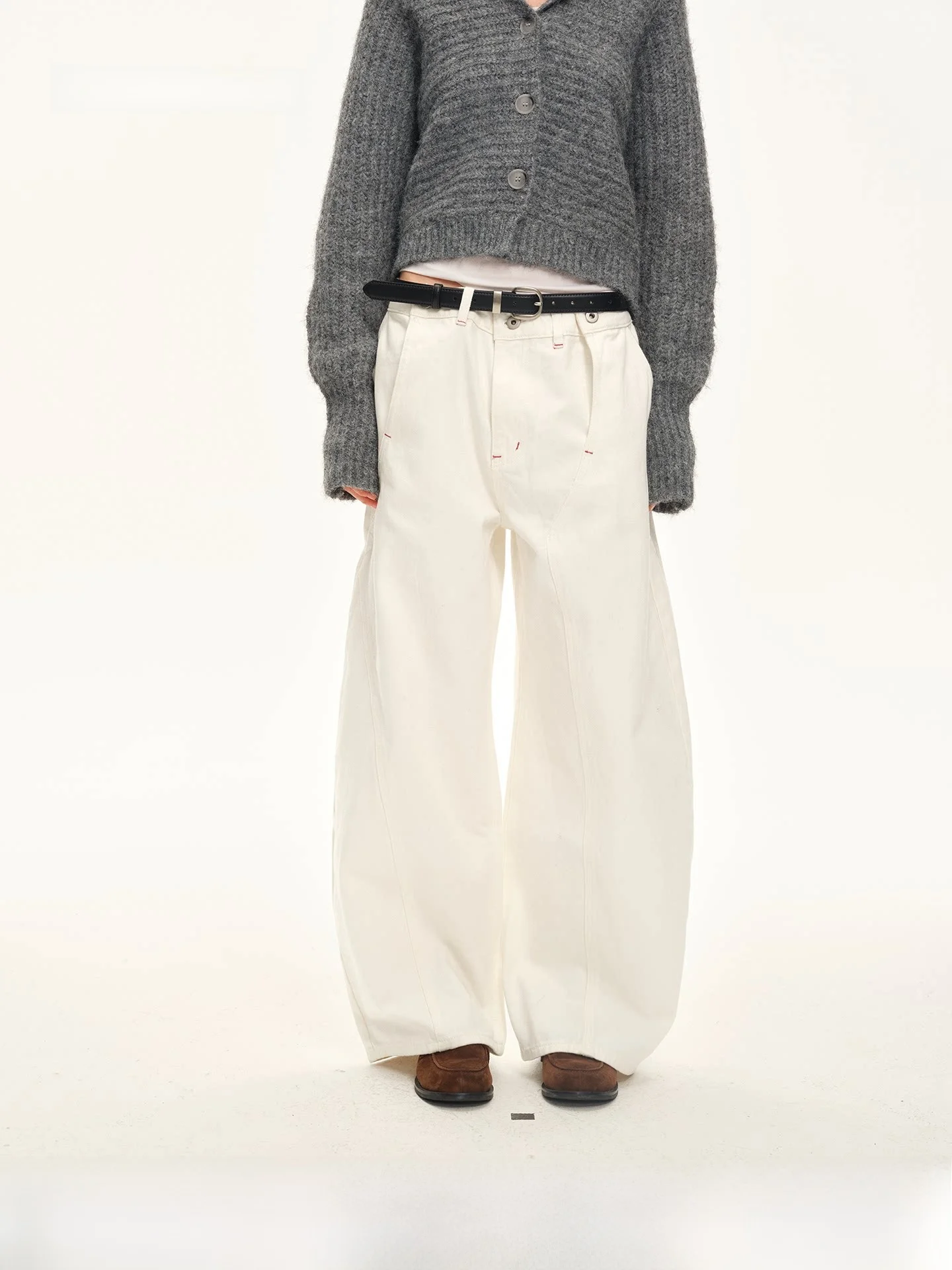 

Джинсы с высокой талией и широкими штанинами, повседневные, белые с красными вставками, свободные, прямого кроя, из денима, на молнии