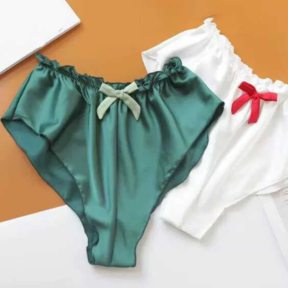 

Silk Satin Sexy Panties Simple Flowers Floral Printed Lace Pajamas Underwear Fashionable Oversized Women Shorts Under Wears