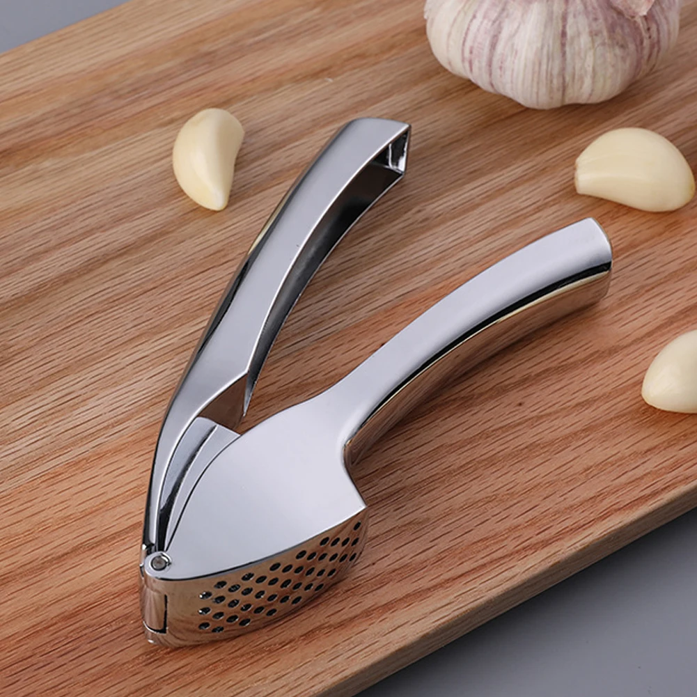 Garlic Masher Garlic Mincer Tool Super Easy To Use Crush Garlic Effortlessly with Easy-Squeeze Ergonomic Handle for Fine Garlic