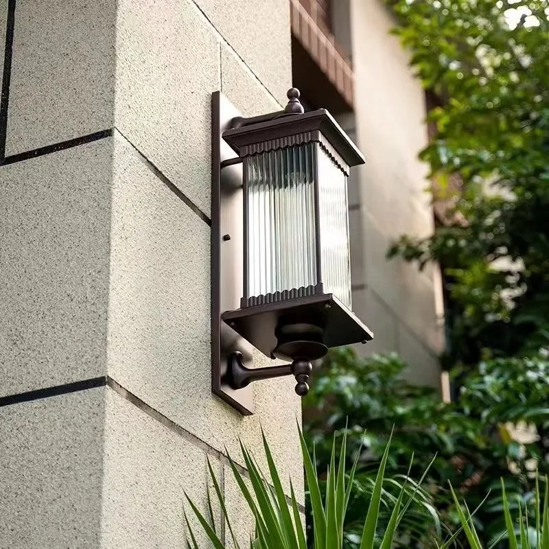 Chinese Vintage Metal Solar Waterproof LED Wall Light Outdoor Balcony Garden Villa Home Decor Novelty New Energy Saving view 6