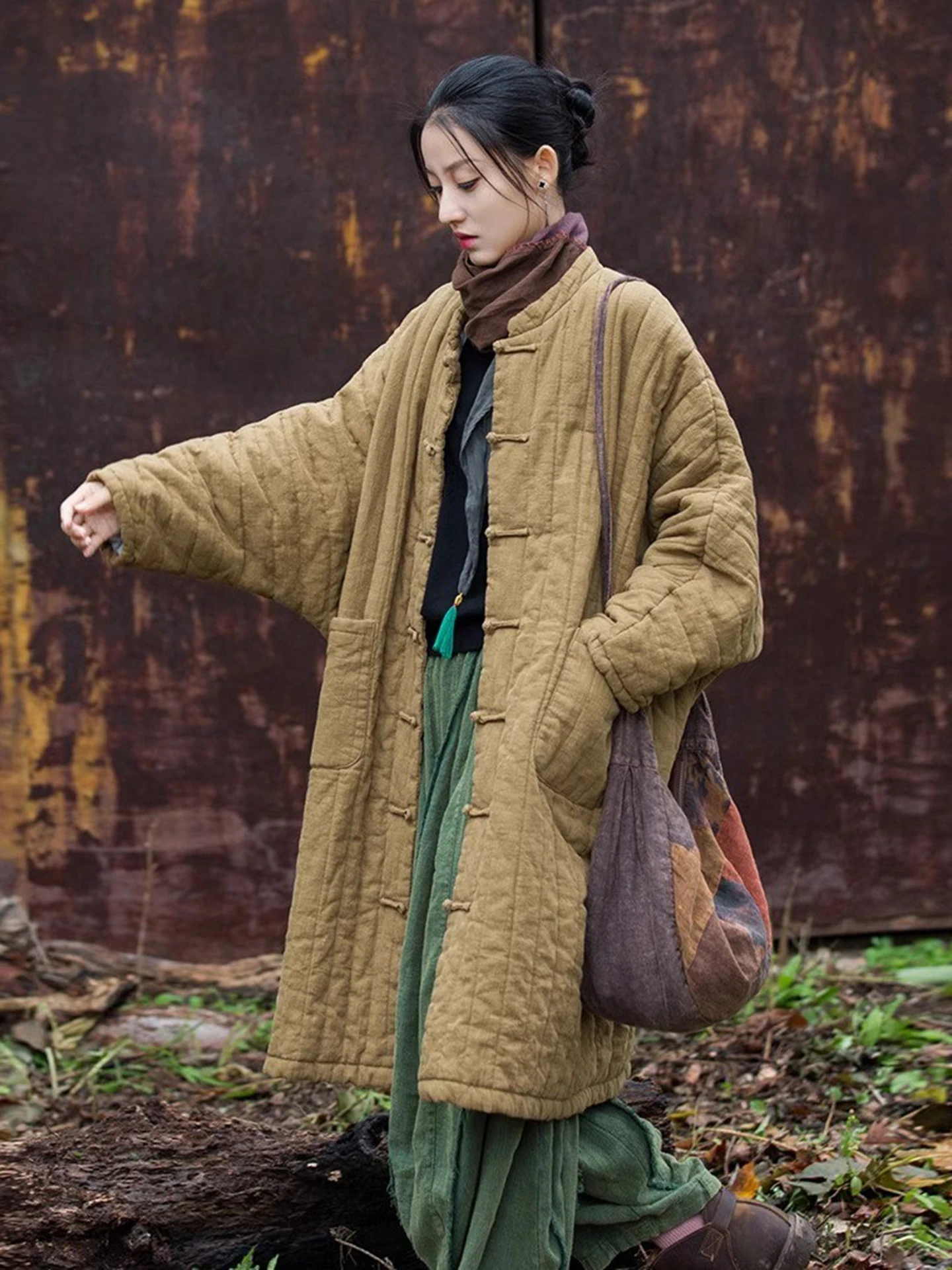 Women's Long Cotton Linen Jacket Winter Retro Style Filled Coat Zen Spirit Fashionable Outerwear Thickened Stand Collar Coat