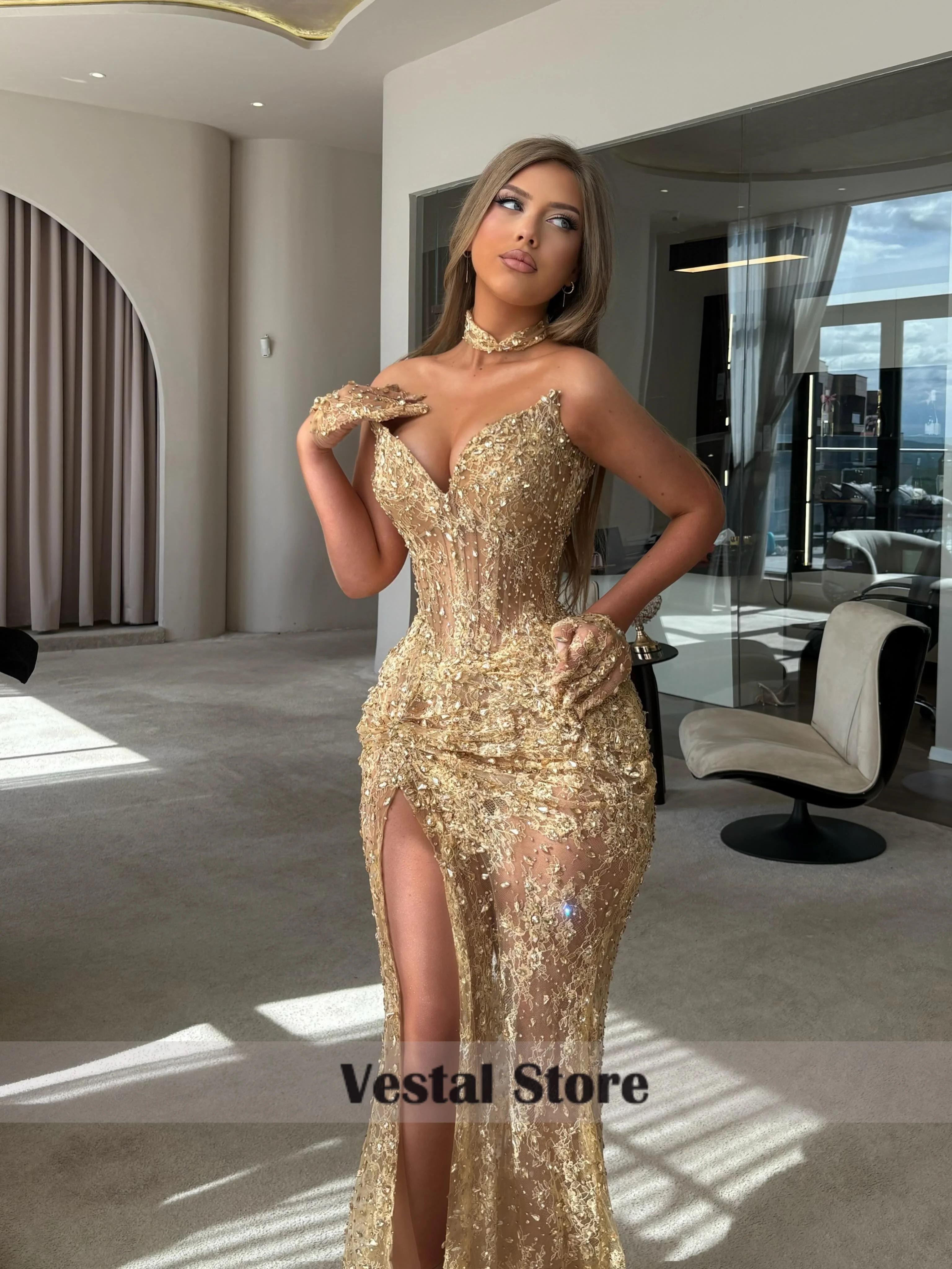 Image of Vestal Gold glitzerndes Strass-Spitzen-Abschlussballkleid, herzförmiges, trägerloses Meerjungfrau-Abendkleid mit hohem Schlitz, formelles Kleid, individuell gestaltet