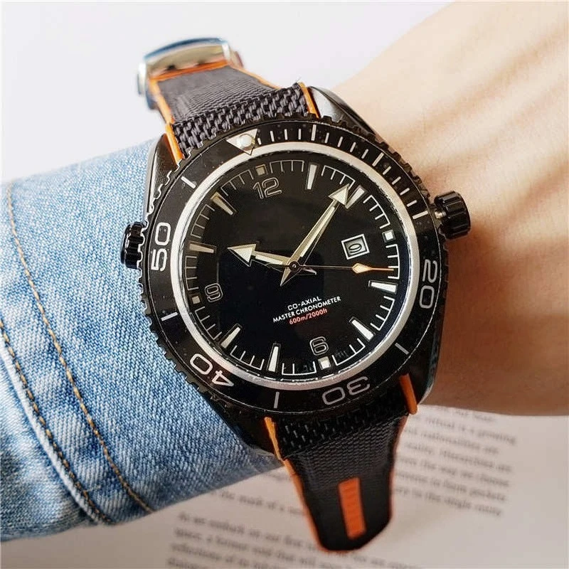 Original High End Luxury Watch for Men Business Dress Watch with Date Calendar 3 Hand Quartz Movement High Quality Wristwatch