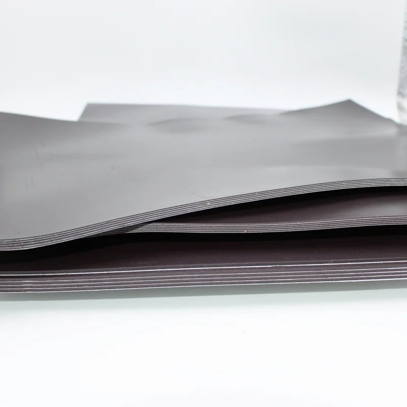 1,5/1,0/0,5 mm A4 weicher Magnetblech-Aufkleber aus Gummi mit selbstklebendem Magnetband für Foto, Bild, Kühlschrankmagnet 4A – Detail 5