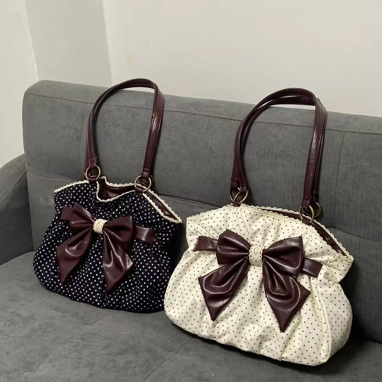 

Women Vintage Dot Handbags Y2k Aesthetic Casual Chic Bow Office Lady Shoulder Bag All Match Streetwear Trendy Ins Underarm Bags