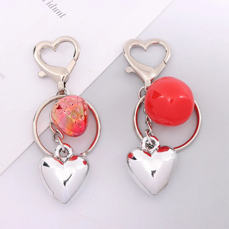 Portable Heart Shaped Keychain Bag Charm Silver Color Love Keyring With Delicate Pendant Fashionable Wallet Camera Accessory