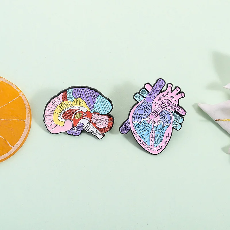 Enamel Pin Creative Brain Organ Broches Cartoon Metal Badges Clothing Packaging Accessories Pendants Medals Pins for Backpacks