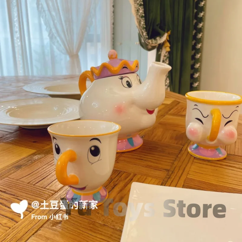 2024 Disney Teapot Cute Beauty And The Beast Coffee Pots Mug Mrs Potts Chip Tea Pots Cup One Tea Sets Cute Droshipping Kids Gift