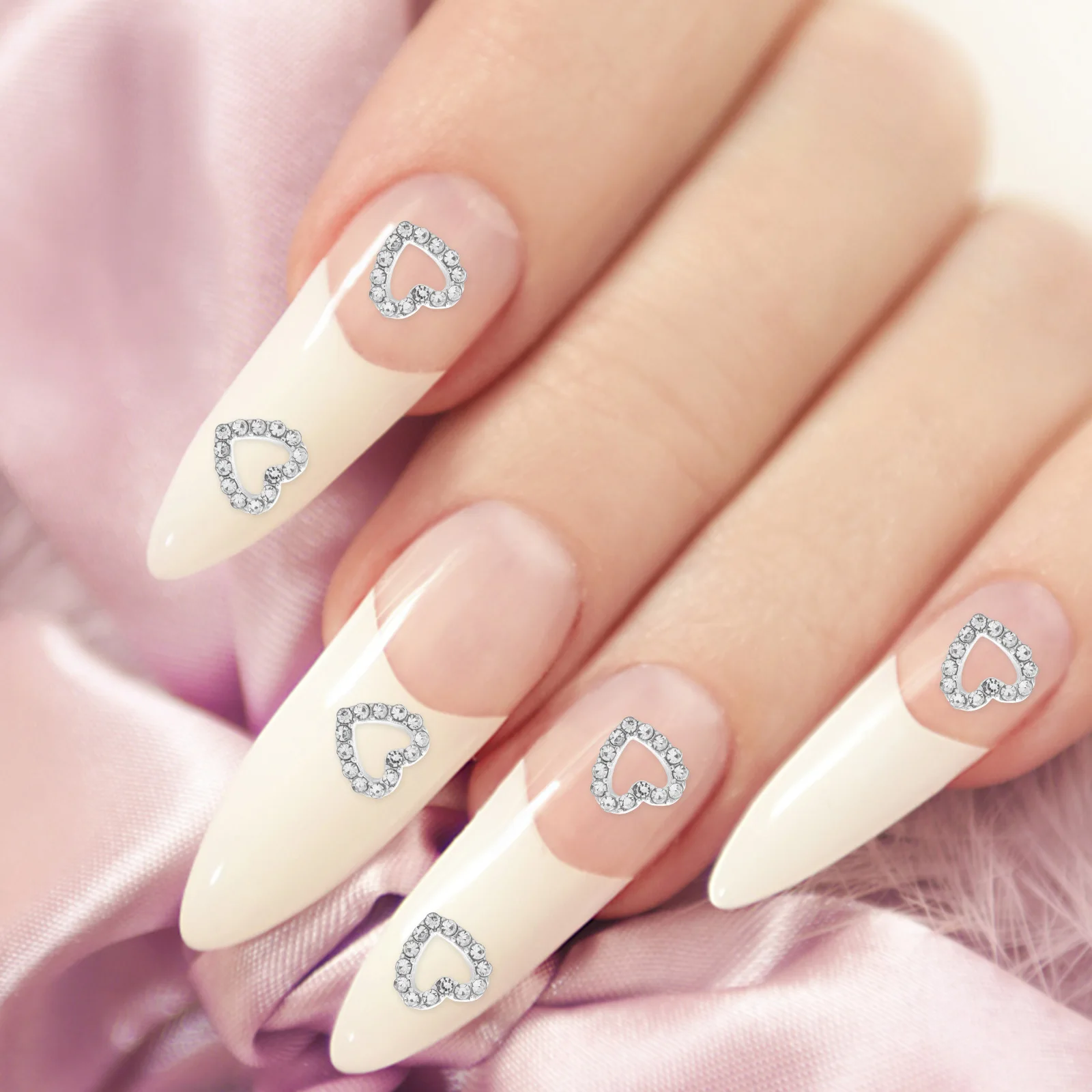 10 個星ペンダントジュエリー小さなチャーム女性のためのネイルアートの装飾マニキュア用品ラインストーンネイル装飾品の装飾