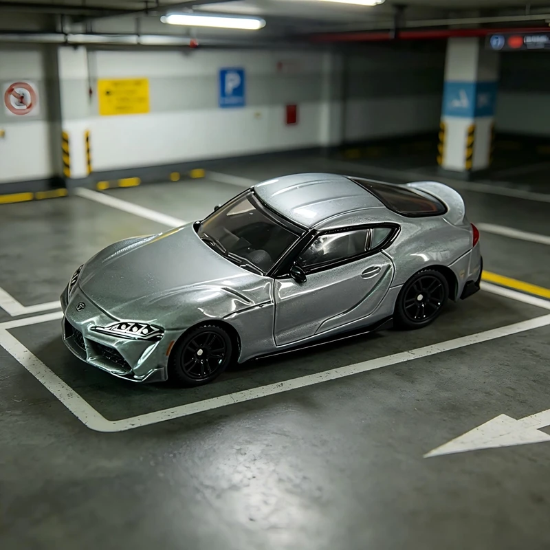 

Модель автомобиля Toyota GR Supra в масштабе 1:58, миниатюрная статическая модель, украшение для коллекции, декор для рабочего стола, подарок.